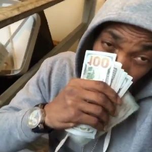 Meet your Posher, Moneybaggty